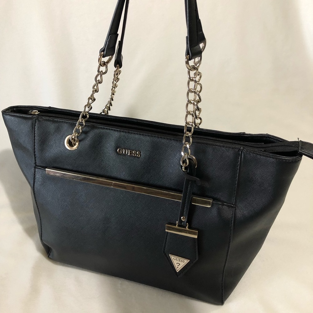 GUESS BAG/ BLACK AND GOLD